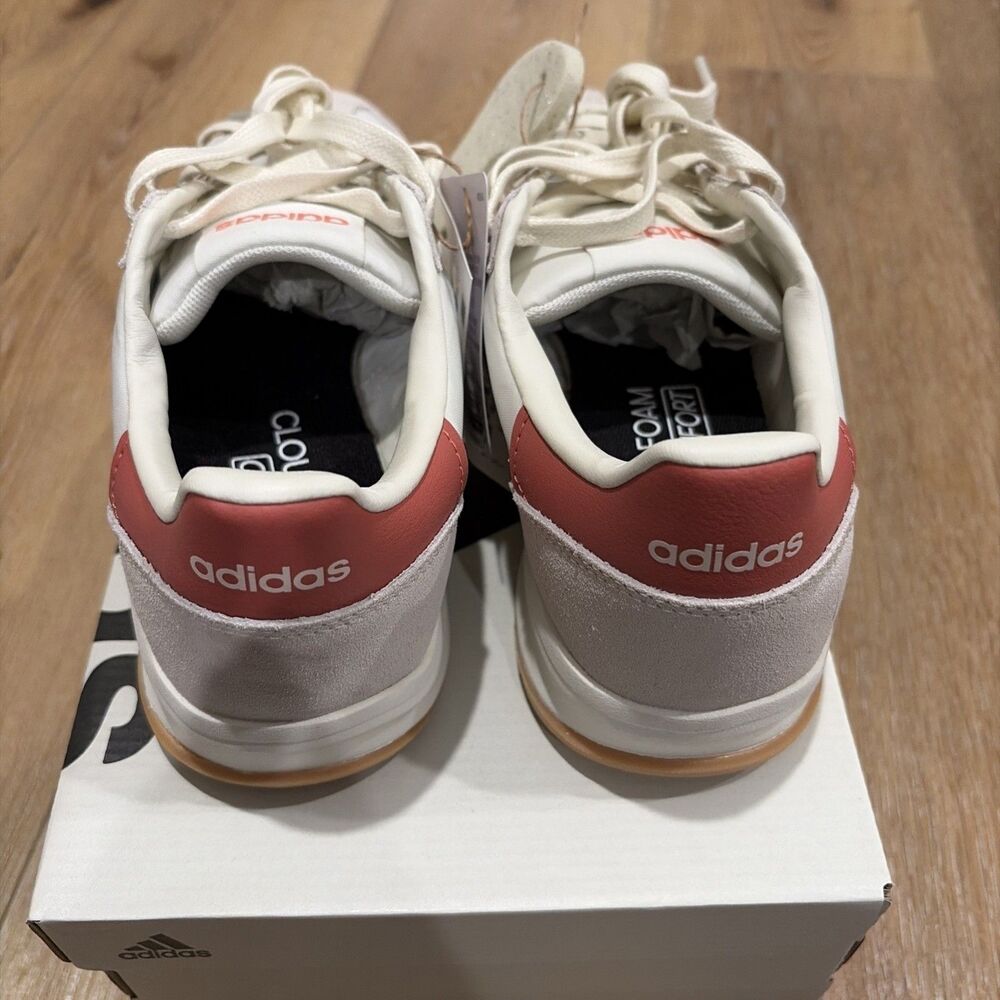 adidas Run 70s 2.0 Women’s Sneakers Cream White Pink Gum NEW size 7 - Picture 6 of 13
